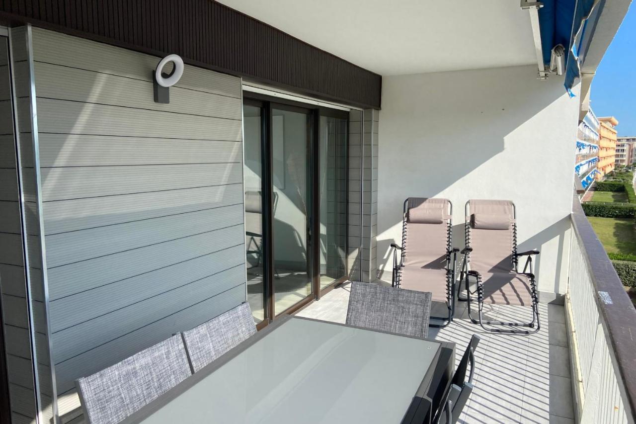 Le Mistral Appartement Standing Avec Vue Mer Exceptionnelle En 1Ere Ligne Le Grau-du-Roi Exteriér fotografie